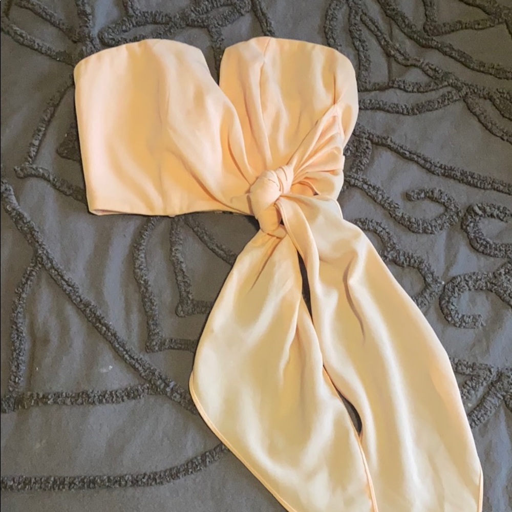 Crop top blush beige